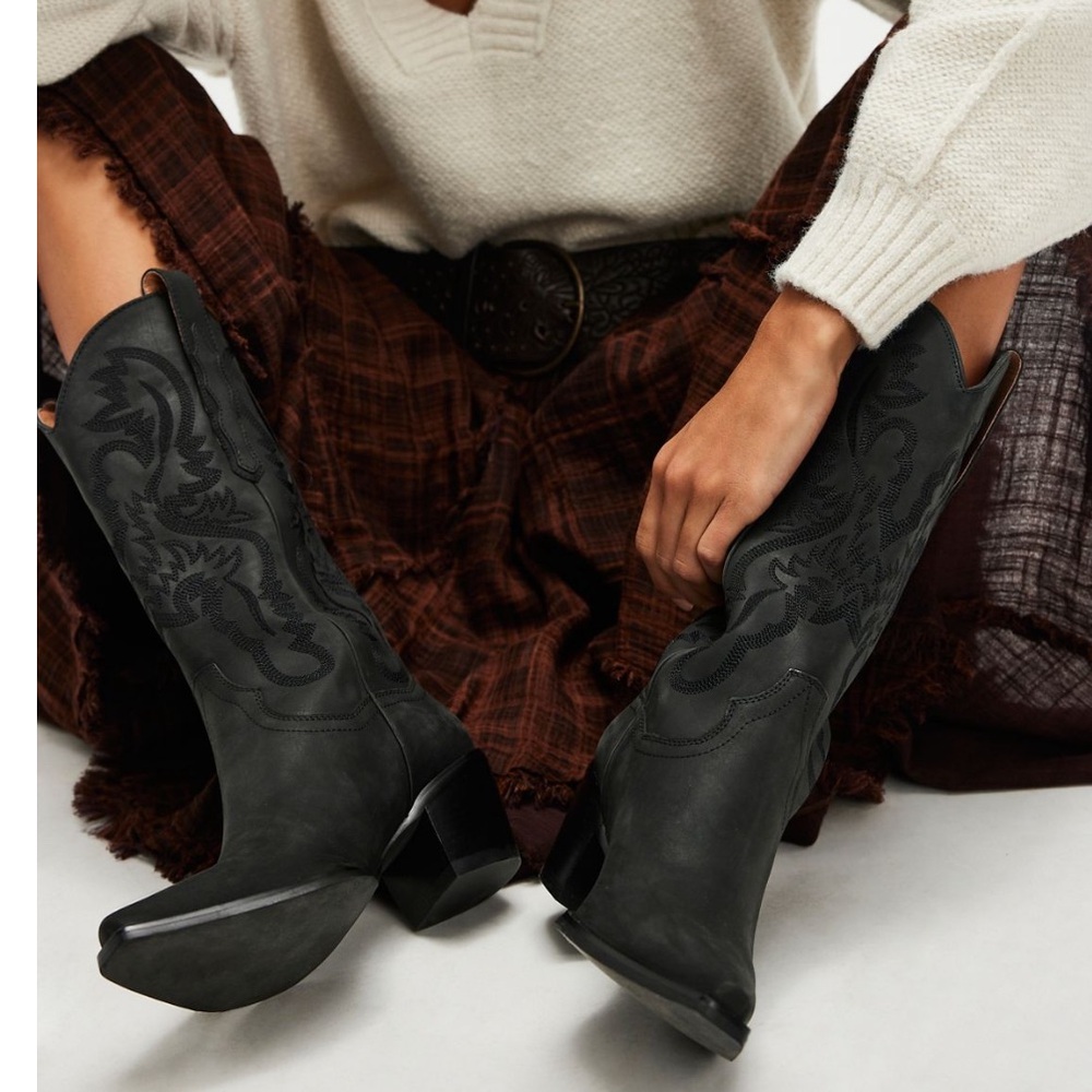 Jeffrey Campbell Dagget Western Boots